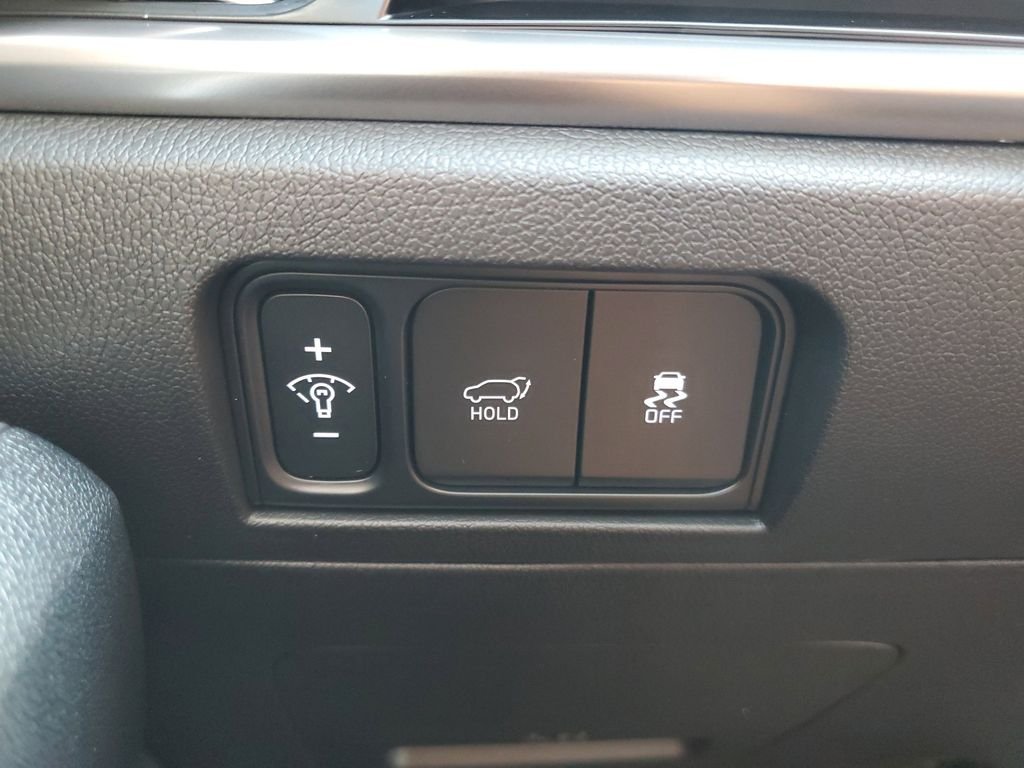 New 2026 White Kia EX image 25