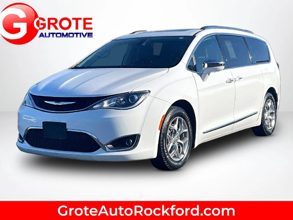 Used 2018 White Chrysler Limited image 1