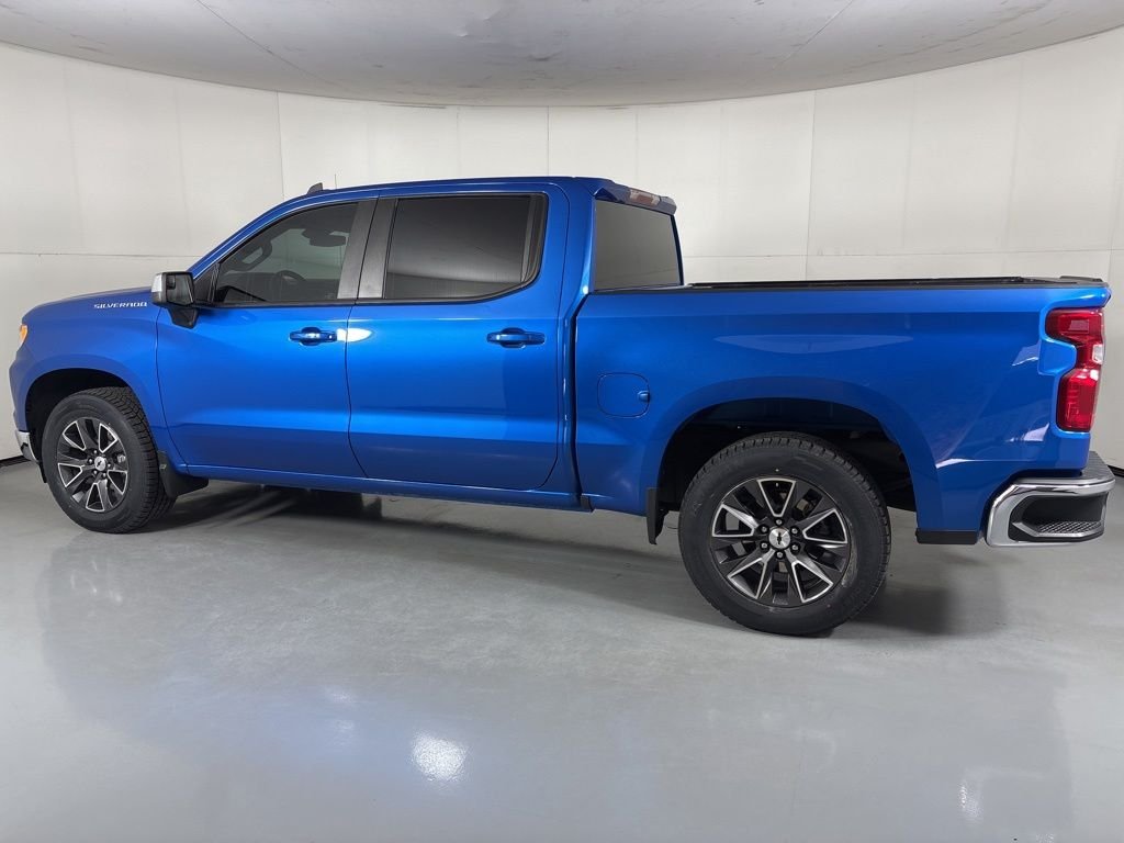 Used 2024 Blue Chevrolet LT image 5