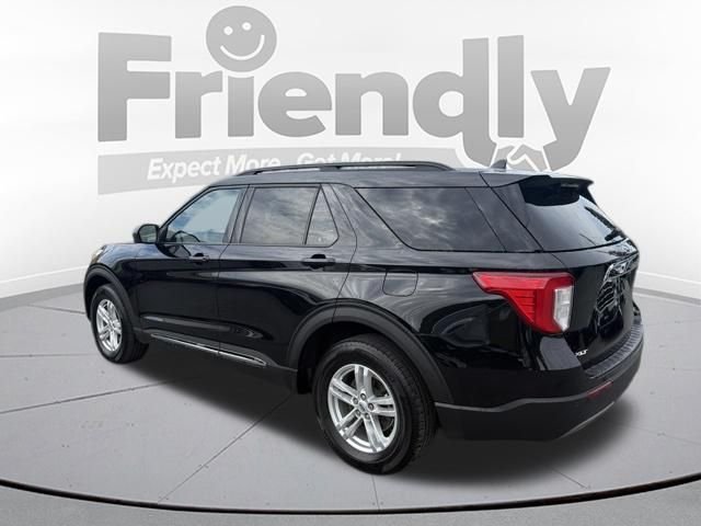 Used 2023 Black Ford XLT image 4
