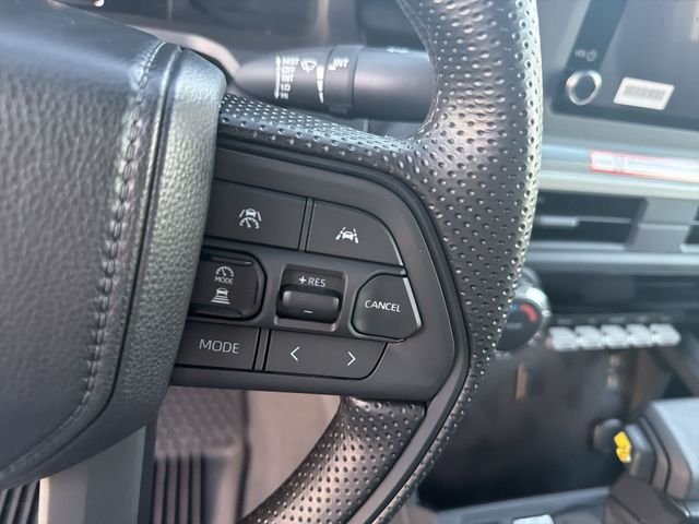 2026 Toyota Tacoma SR5 - Photo 18
