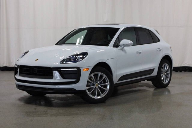2026 Porsche Macan 