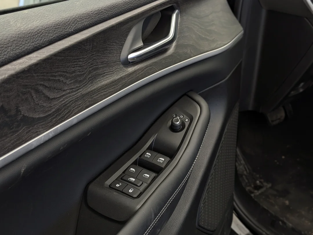 New 2026 Black Jeep Altitude - - 4x4 - Power Sunroof - Altitude Pack - 2.0L Turbo - Remote Start & More! image 13