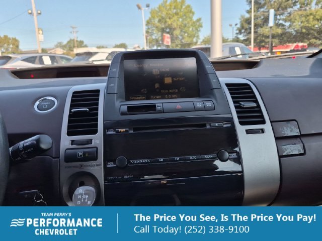 Used 2005 Silver Toyota Base image 17