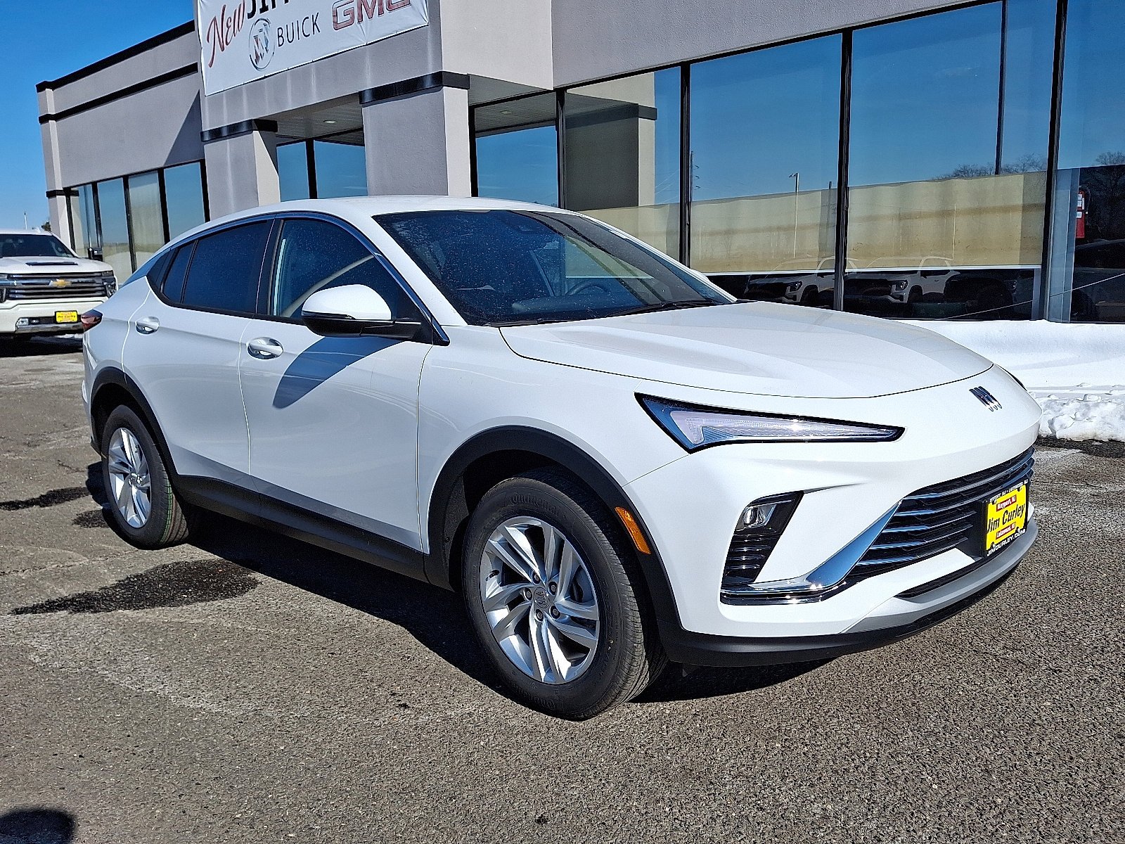 New 2026 Summit White Buick Preferred image 2
