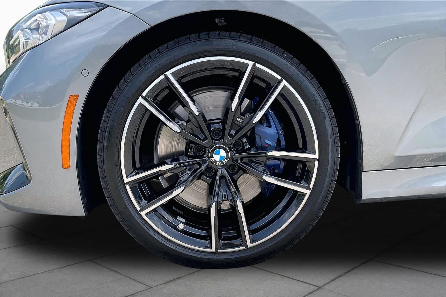 Certified Used 2025 Skyscraper Grey Metallic BMW M340i xDrive image 10