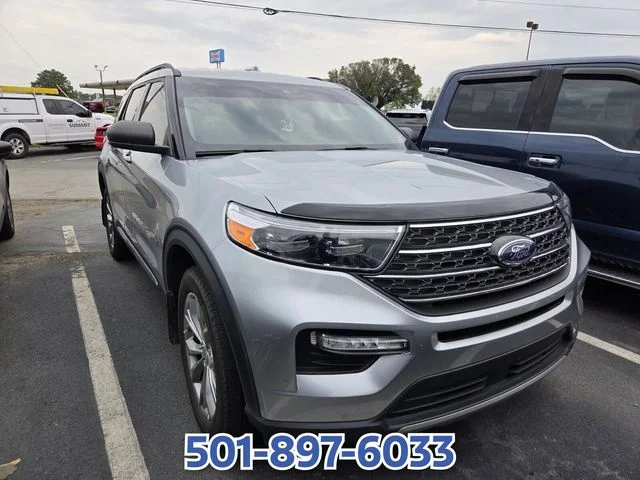 Used 2023 Silver Ford XLT image 2