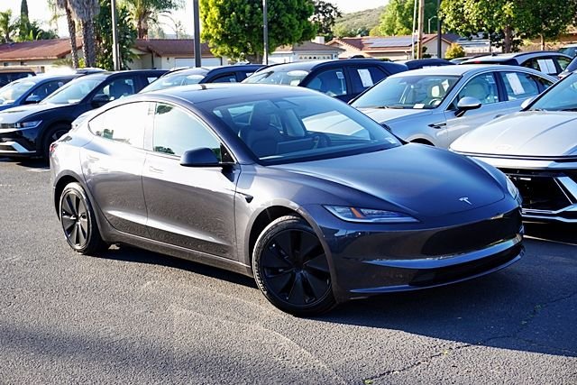 2024 Tesla Model 3 Base