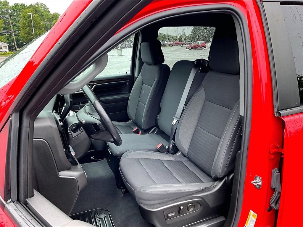 Used 2022 Red Chevrolet LT image 10