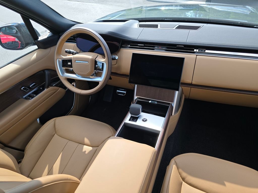 New 2026  Land Rover SE image 16