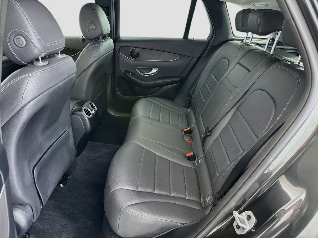 Certified Used 2022 Graphite Gray Metallic Mercedes-Benz GLC 300 image 19
