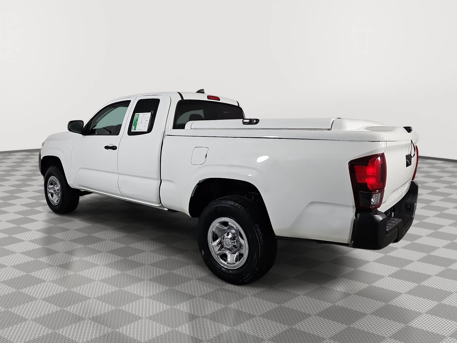 Used 2019 White Toyota SR image 6