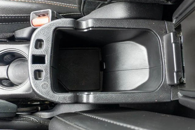 Used 2019 Black Jeep Latitude image 30