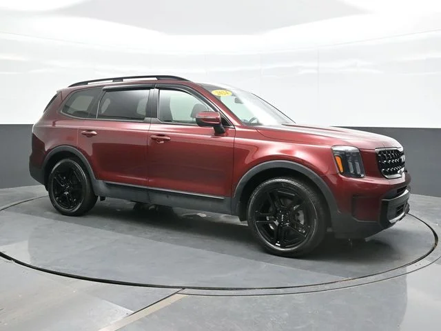 Used 2024 Red Kia EX X-Line image 7