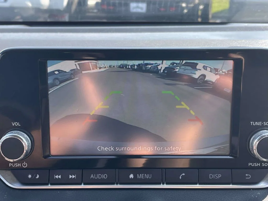 Used 2025 Gray Nissan S image 19