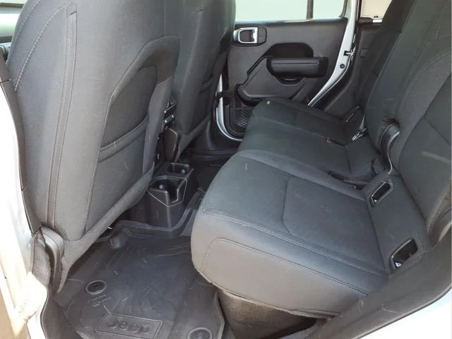 Used 2022 Silver Jeep Willys image 17