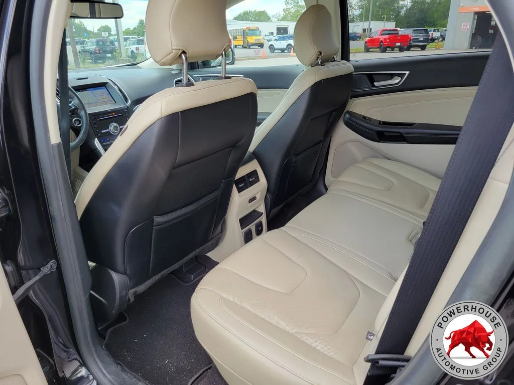 Used 2019 Black Ford Titanium image 15