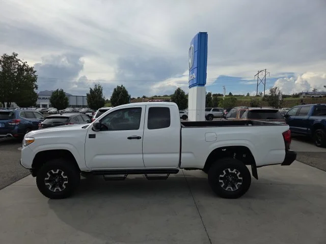 Used 2021 White Toyota SR image 8