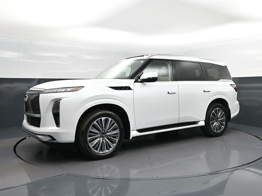New 2026 RADIANT WHITE INFINITI Luxe 2WD image 3