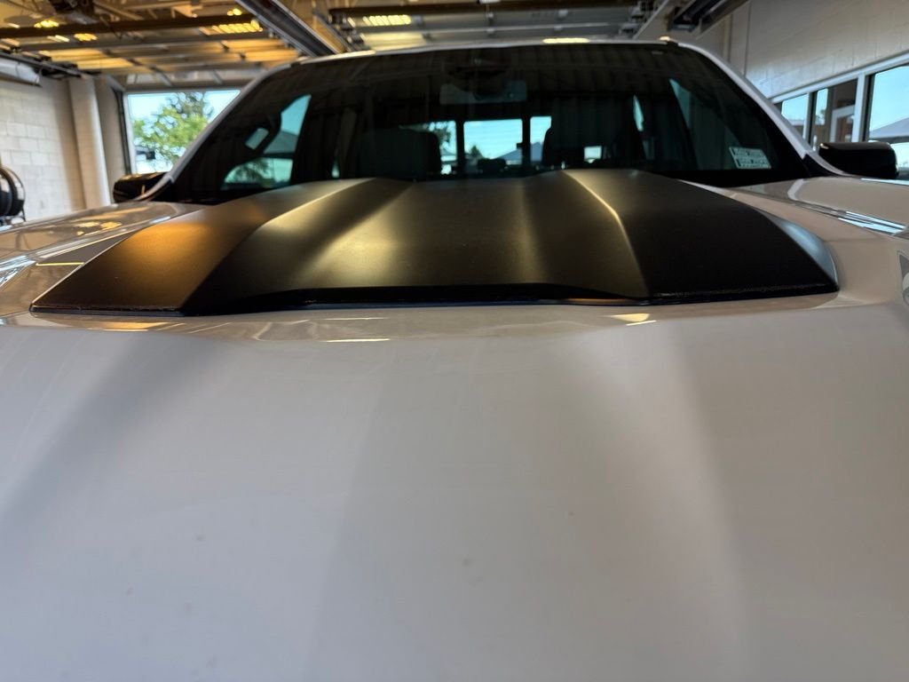 Used 2024 White Chevrolet ZR2 image 14