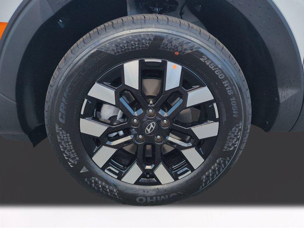 New 2027 White Hyundai SE FWD image 11