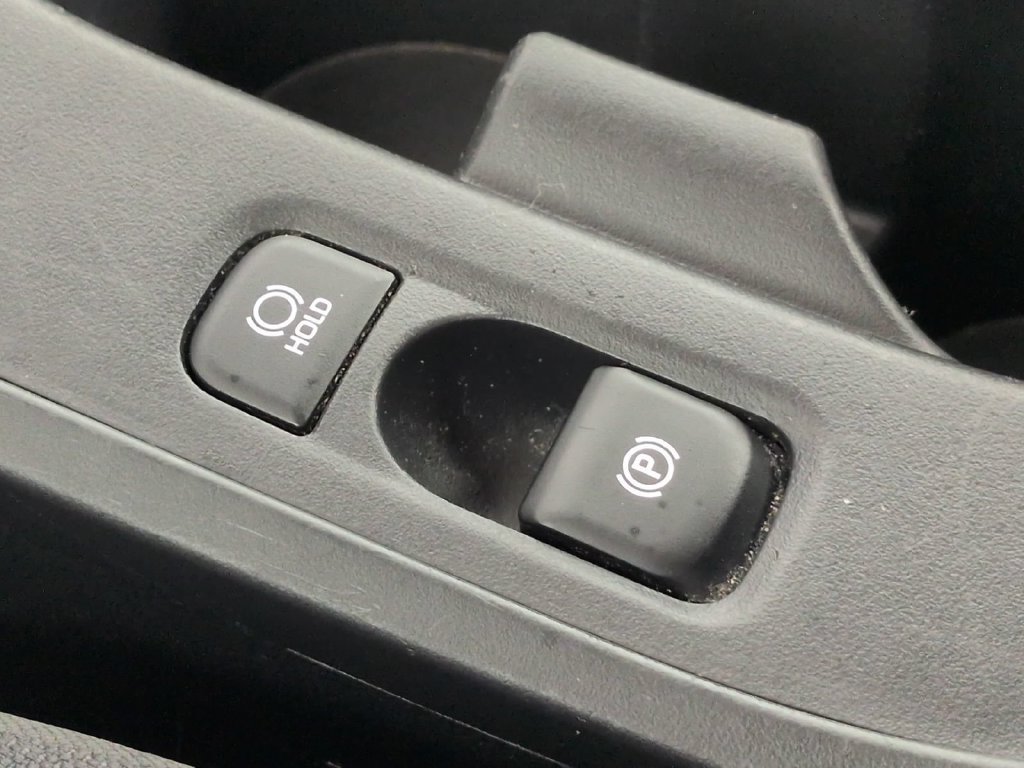 2024 Toyota Corolla LE - Photo 37