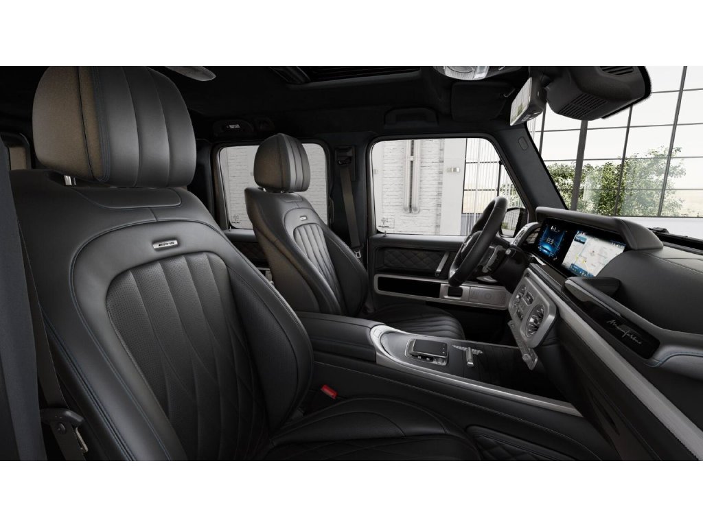 New 2027 MANUFAKTUR Moonlight White Metallic Mercedes-Benz AMG® G 63 SUV image 4