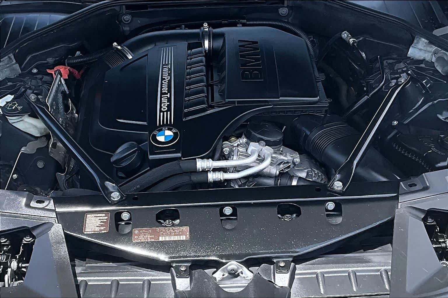 Used 2013 Black Sapphire Metallic BMW 740i image 28