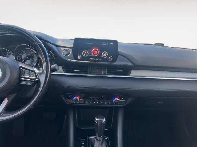 Used 2018 Machine Gray Mazda Grand Touring image 15