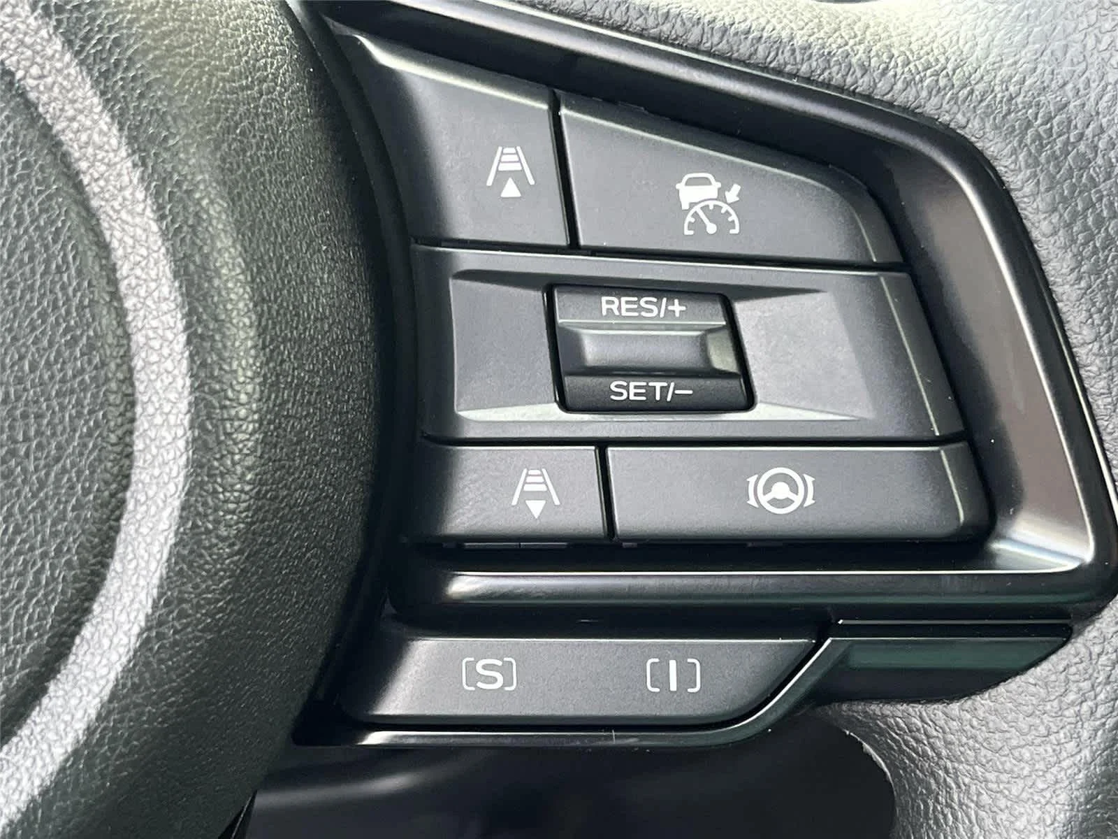 Used 2026 Alpine Green Subaru Premium image 21
