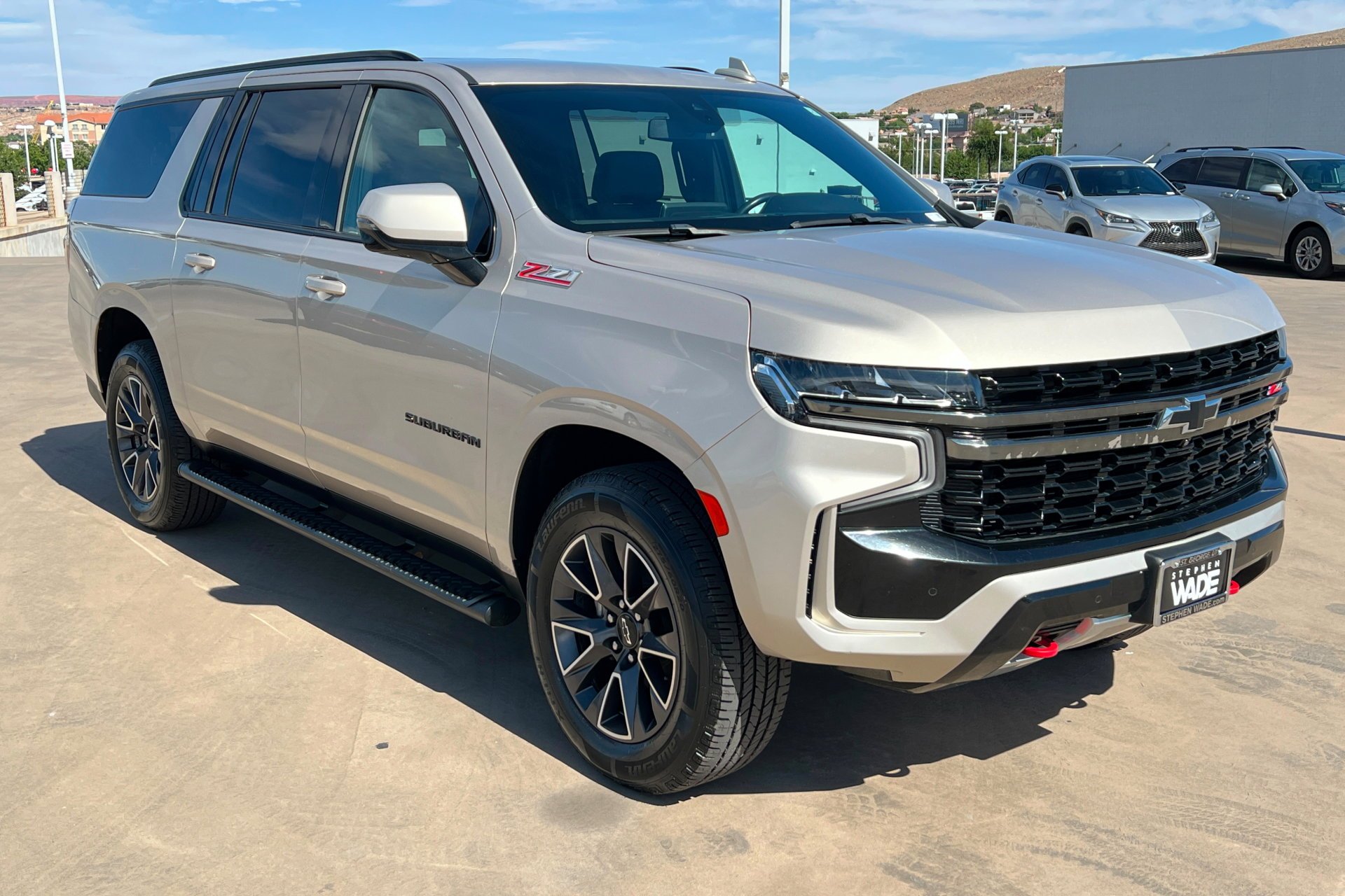 Used 2021 Empire Beige Metallic Chevrolet Z71 image 8