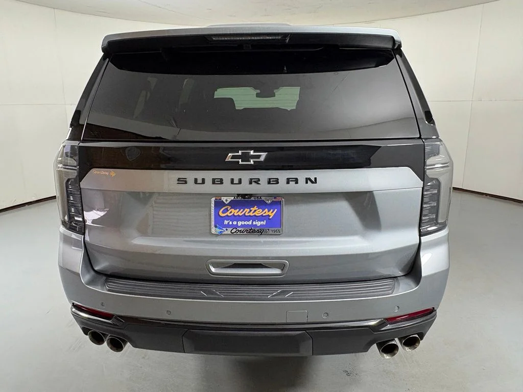 Used 2026 Gray Chevrolet Z71 image 7
