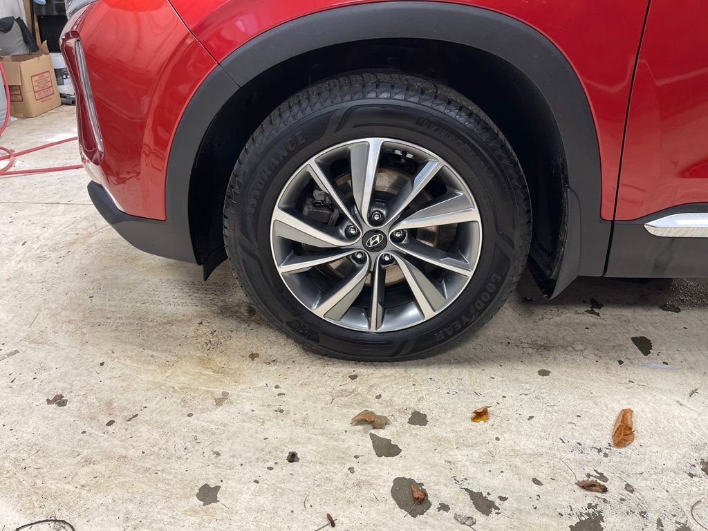 Used 2020 Orange Hyundai SEL image 11