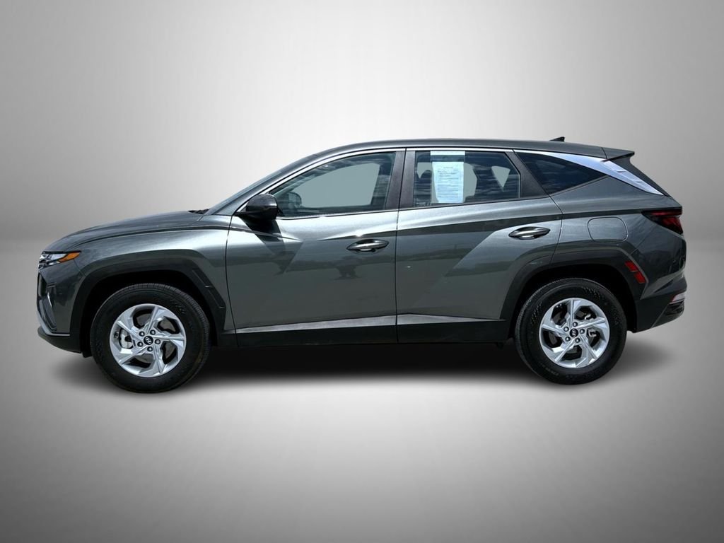 Used 2023 Gray Hyundai SE image 8