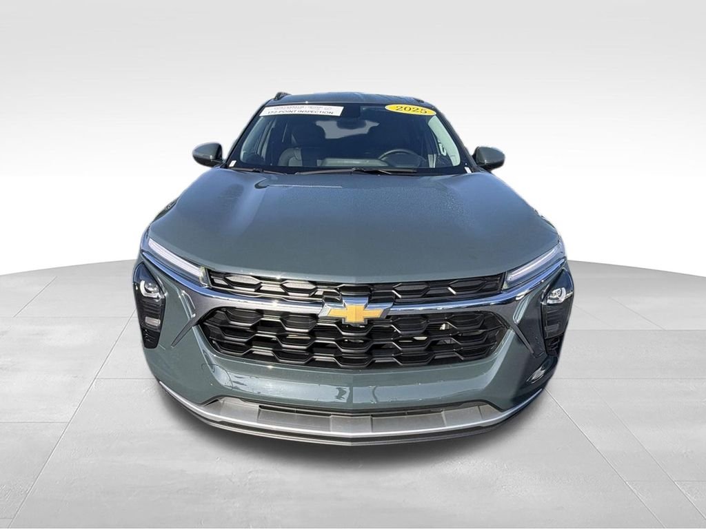 Used 2025 Gray Chevrolet LT image 10