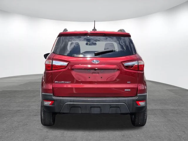 Used 2020 Ruby Red Metallic Ford SE image 5