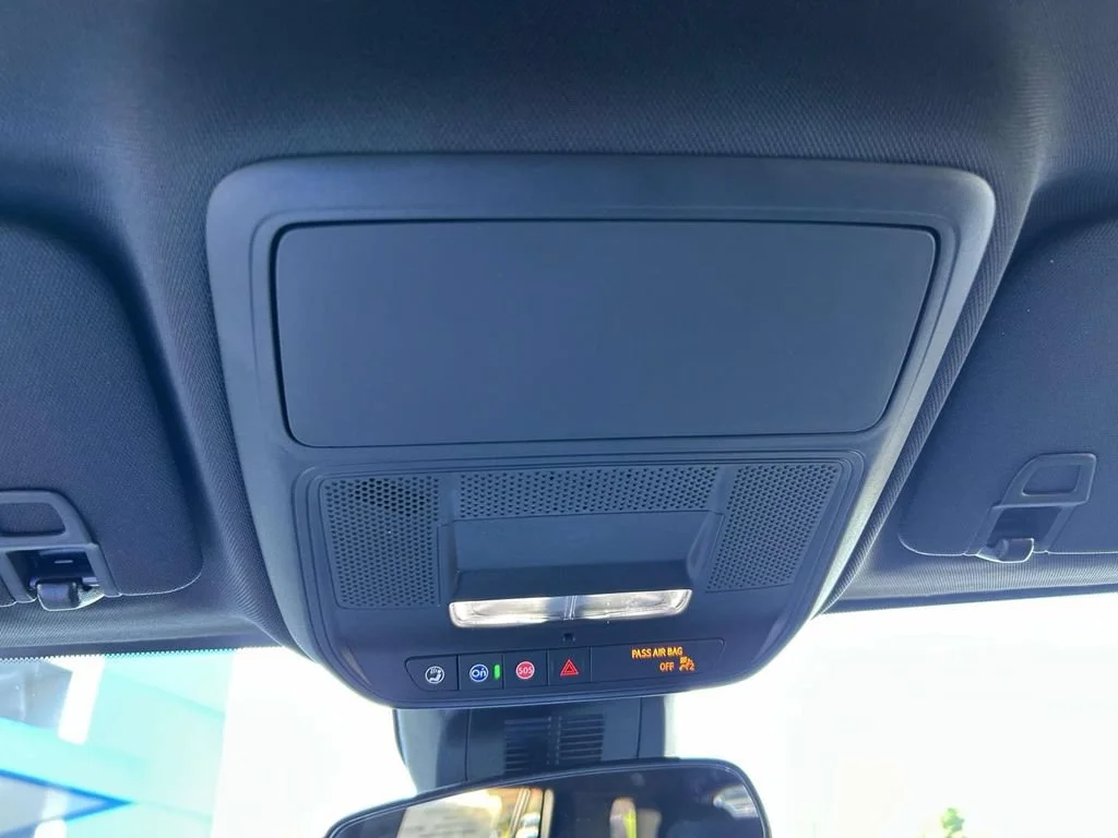 New 2027 Riverstone Metallic GMC Elevation image 24