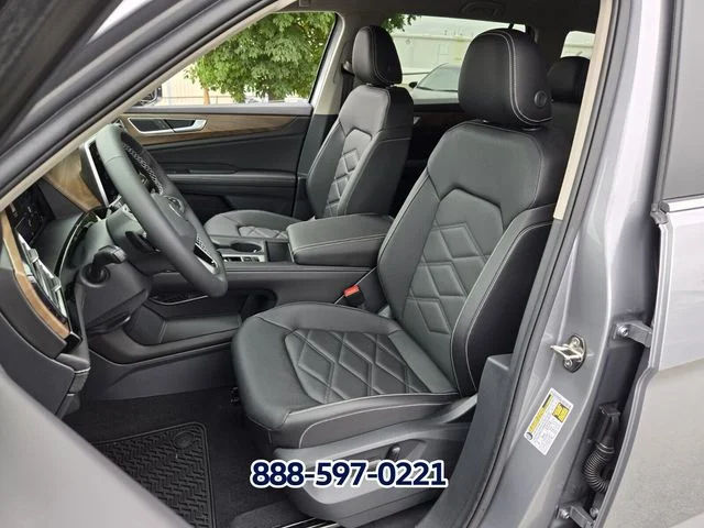 New 2026 Silver Mist Metallic Volkswagen 2.0T SE image 6