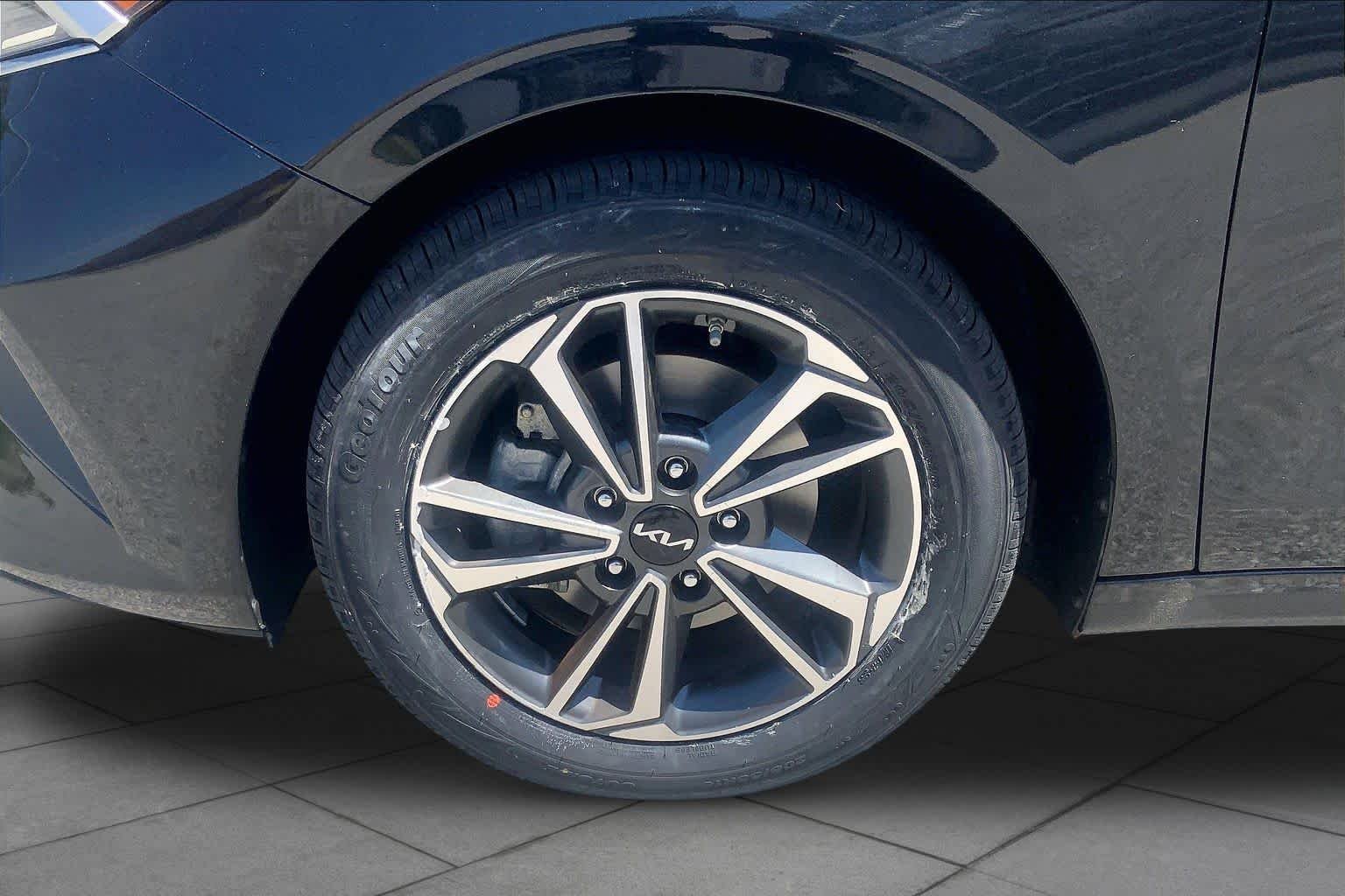 Certified Used 2024 Aurora Black Kia LXS image 10