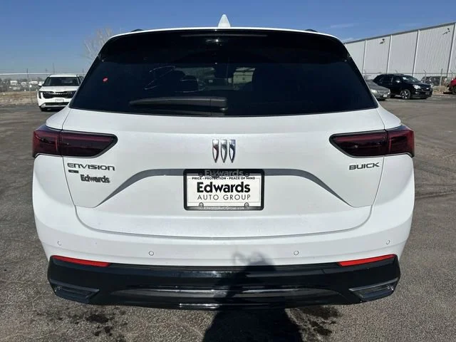 New 2026 Iridescent White Tricoat Buick Sport Touring image 32