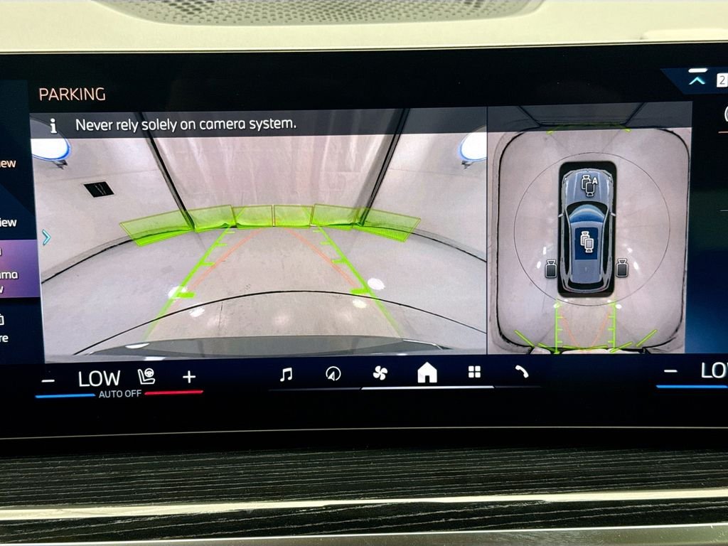 New 2026 Gray Metallic BMW xDrive40i image 15