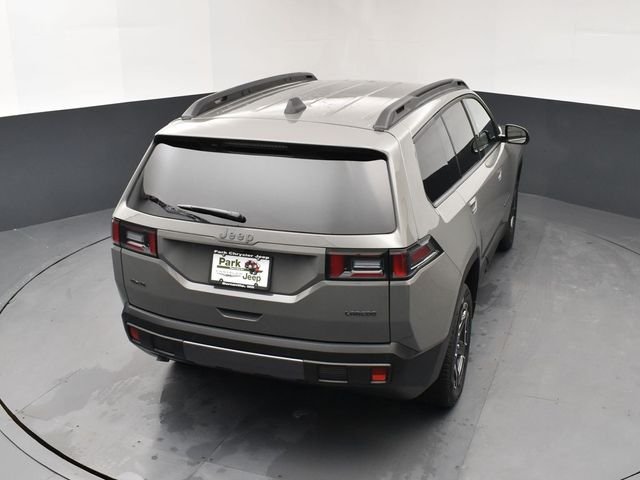 New 2026 Sting-Gray Clear-Coat Exterior Paint Jeep Laredo image 17