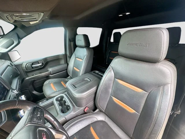 Used 2021 White GMC AT4 image 22