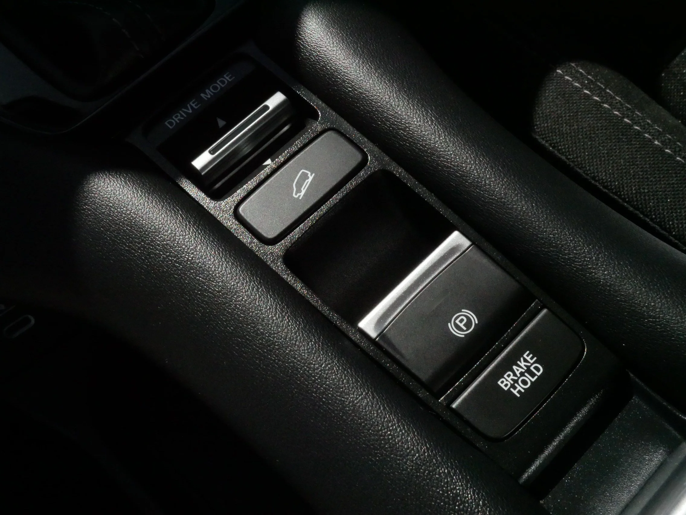 2024 Honda HR-V LX - Photo 23
