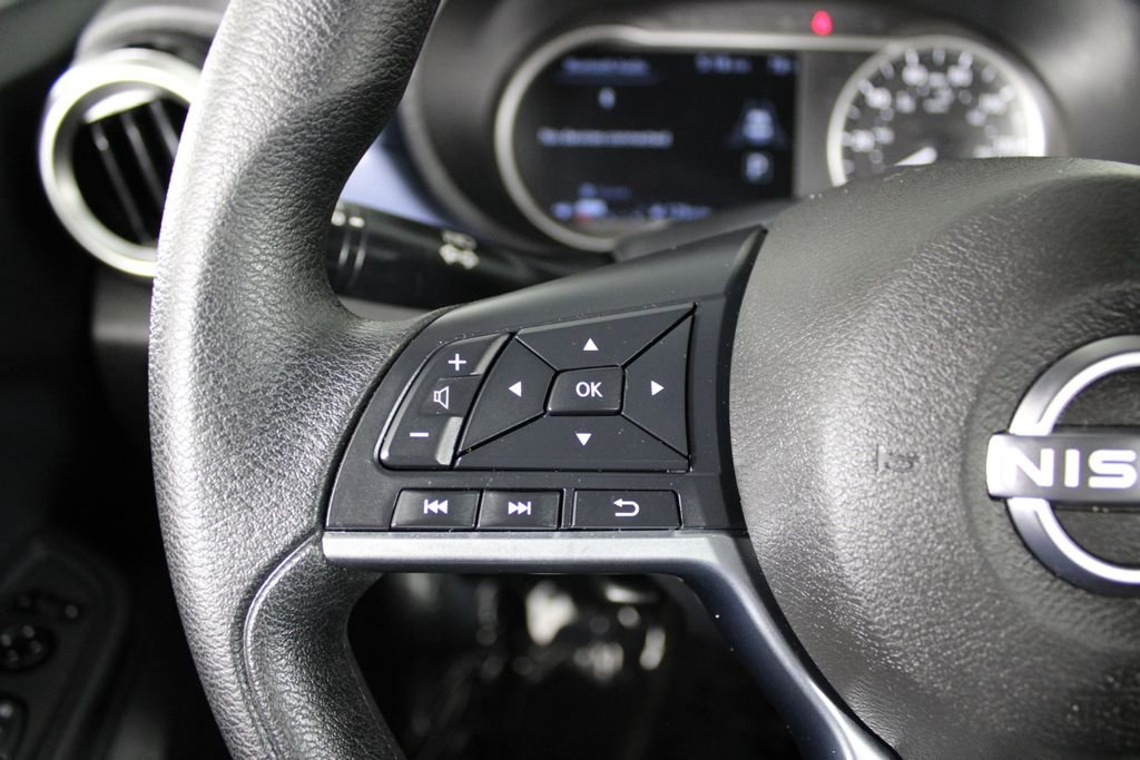 2025 Nissan Versa Sedan SV - Photo 23
