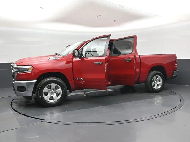 New 2026 Molten Red Pearl-Coat Exterior Paint RAM Tradesman image 49