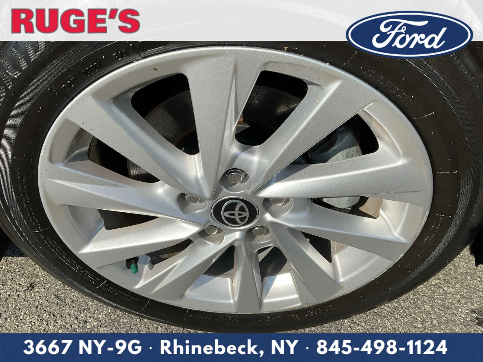 Used 2023 Predawn Gray Mica Toyota LE image 9
