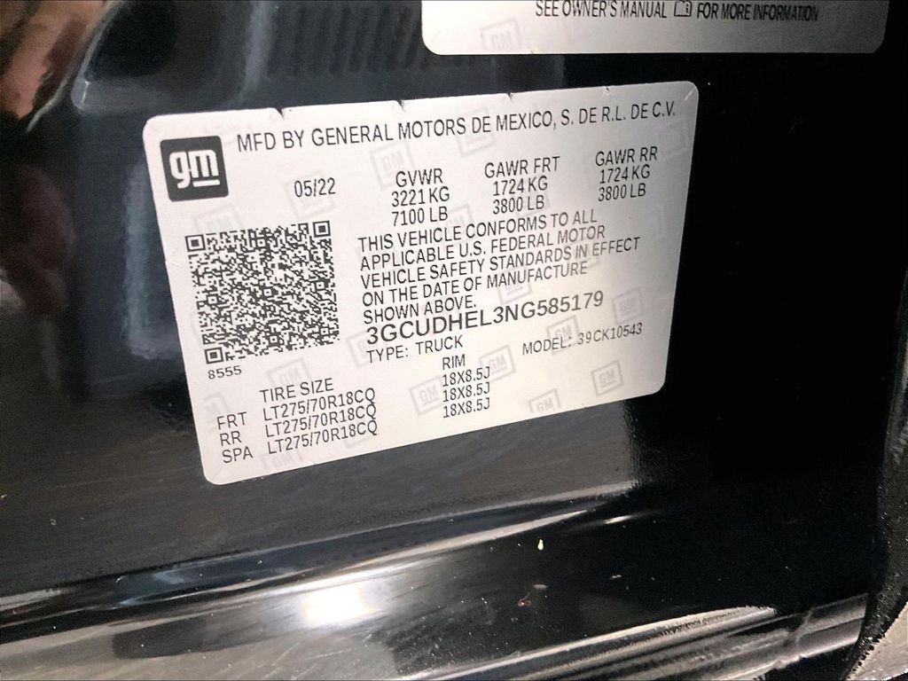 Used 2022 Black Chevrolet ZR2 image 37
