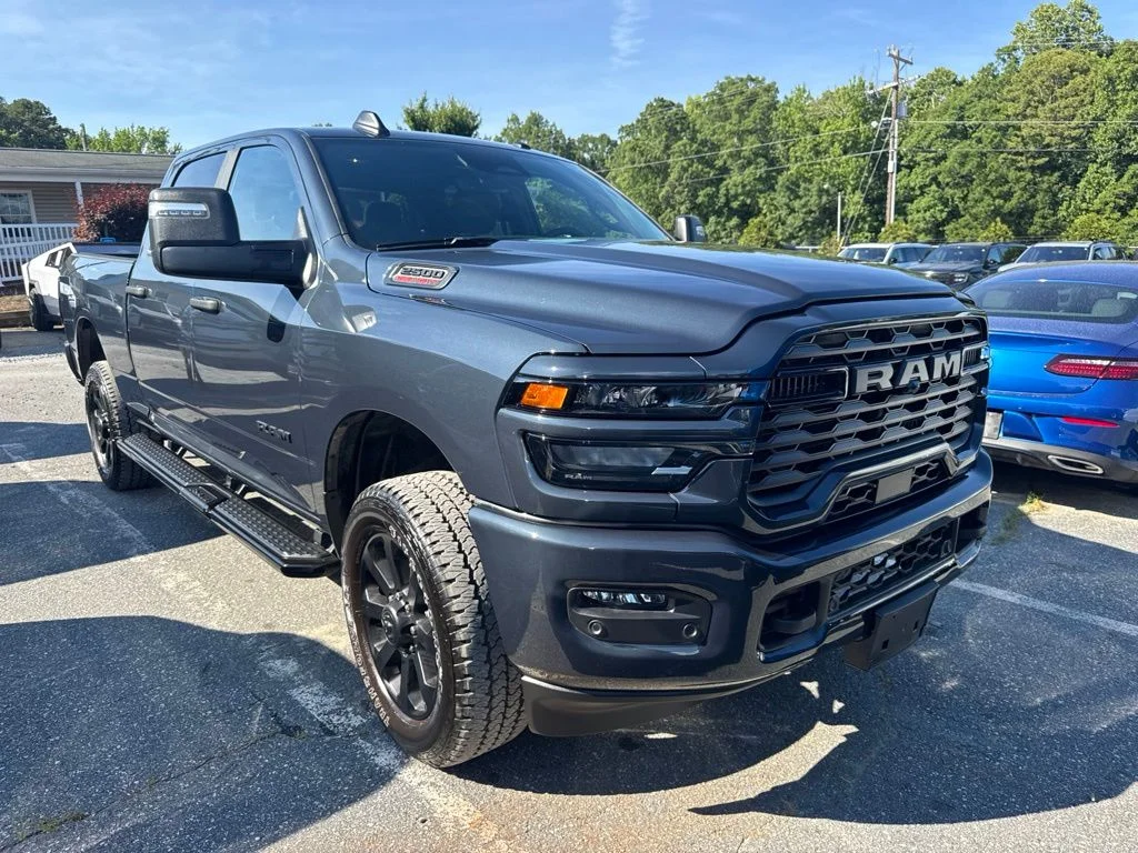 Used 2025 Blue Ram Big Horn image 2