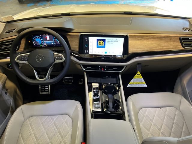 New 2026 White Volkswagen 2.0T SEL Premium R-Line image 9